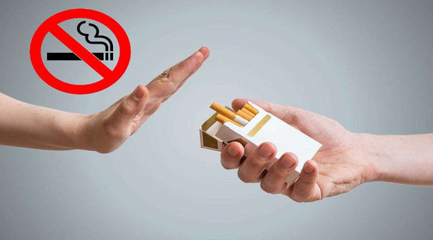 Môi trường không khói thuốc là món quà sức khỏe đầu tiên dành cho con