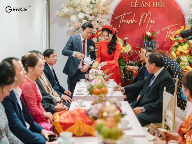 Phòng khách gọn gàng, ấm cúng tạo thiện cảm ngay khi bước vào