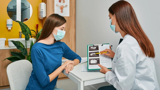 Trang phục thoải mái giúp quá trình thay đồ y tế diễn ra nhanh chóng