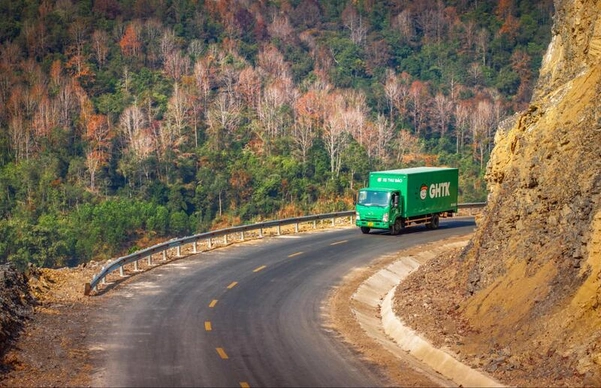 Vận tải đường bộ chuyên dụng đảm bảo an toàn và tối ưu chi phí cho hàng cồng kềnh